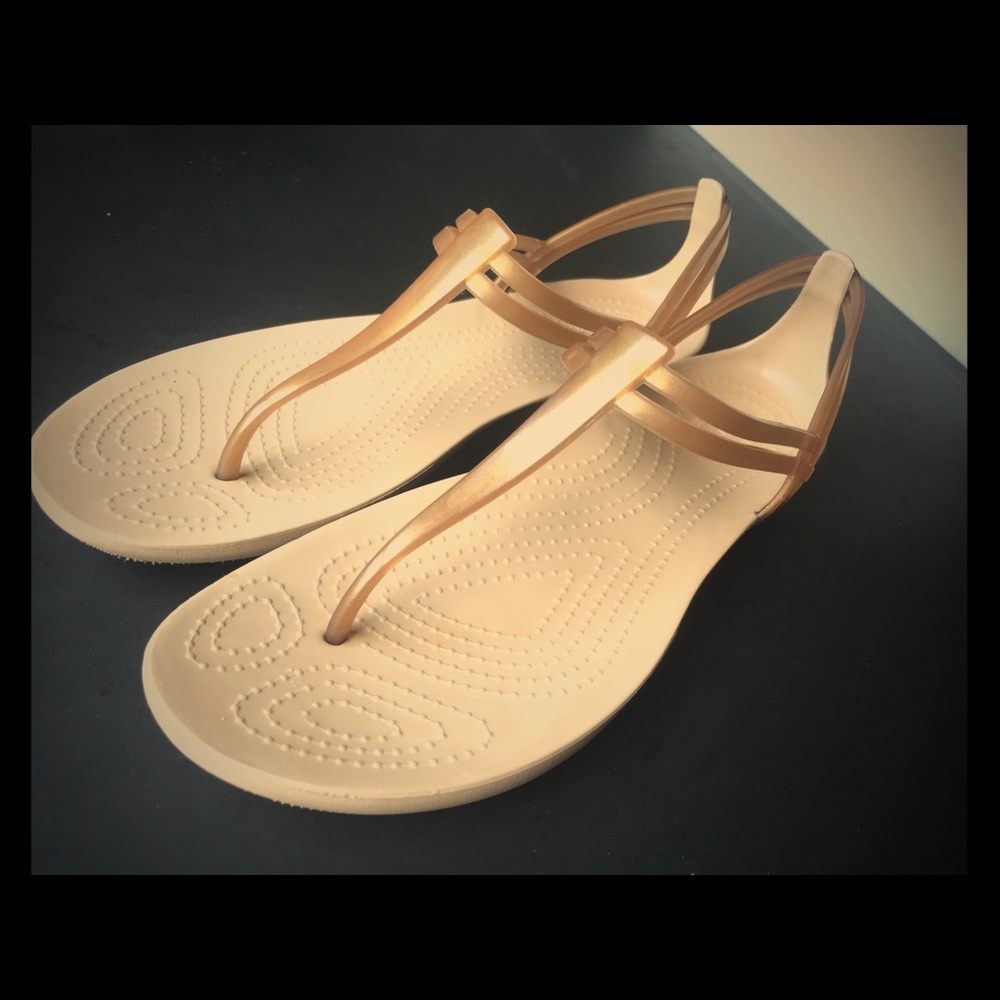 Crocs - Women’s Isabella T-Strap Sandal in Bronze